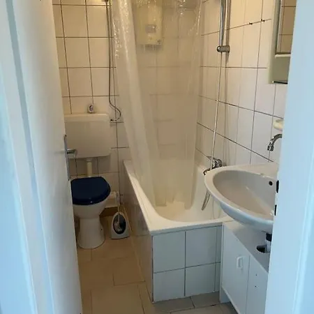 Apartment Ruhige In Wiesbaden
