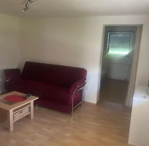 Ruhige In Appartamento *